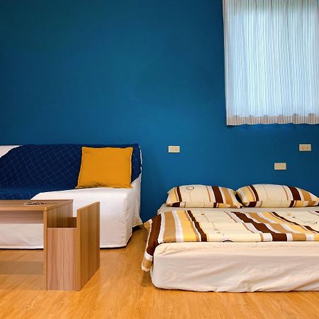 Song Youf Hostel Zhongpu Room photo