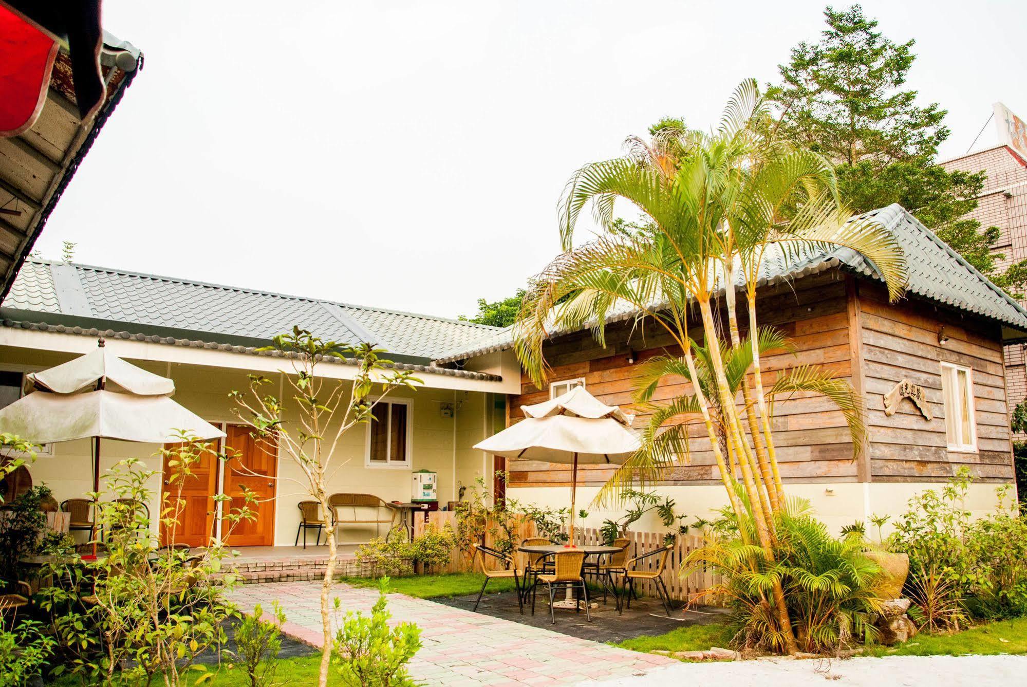 Song Youf Hostel Zhongpu Exterior photo